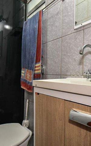Casa para alugar com 462m², 4 quartos e 8 vagasBanheiro 2