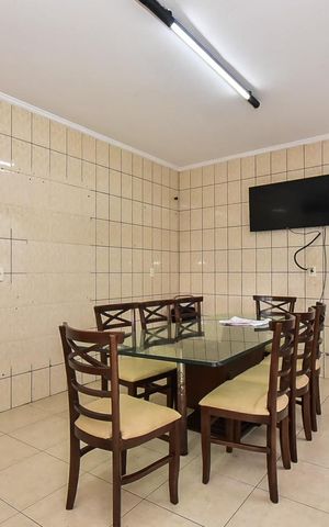 Casa para alugar com 462m², 4 quartos e 8 vagasCopa