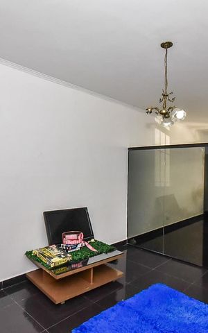Casa para alugar com 462m², 4 quartos e 8 vagasSala