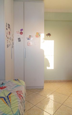 Apartamento à venda com 130m², 3 quartos e 2 vagas Apartamento à venda com 130m², 3 quartos e 2 vagasQuarto 1