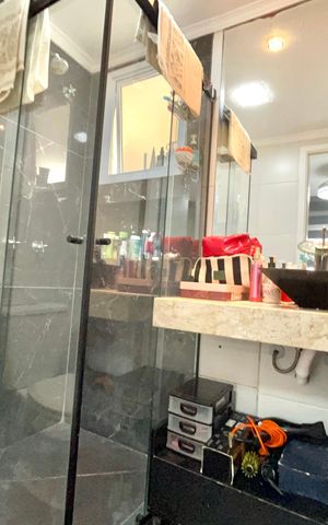 Apartamento à venda com 56m², 2 quartos e 1 vaga Apartamento à venda com 56m², 2 quartos e 1 vagaBanheiro da Suíte