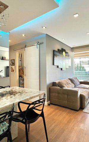 Apartamento à venda com 56m², 2 quartos e 1 vaga Apartamento à venda com 56m², 2 quartos e 1 vagaSala