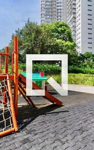 Apartamento à venda com 56m², 2 quartos e 1 vaga Apartamento à venda com 56m², 2 quartos e 1 vagaÁrea comum - Playground