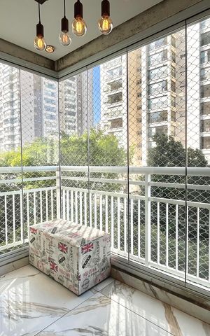 Apartamento à venda com 56m², 2 quartos e 1 vaga Apartamento à venda com 56m², 2 quartos e 1 vagaVaranda