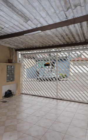 Casa à venda com 100m², 2 quartos e 1 vagaGaragem