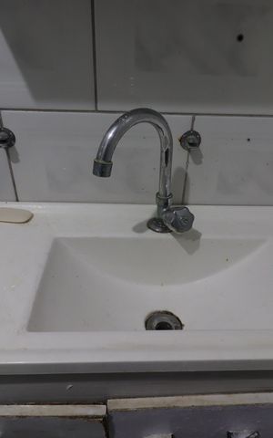 Casa à venda com 100m², 2 quartos e 1 vagaCasa 1 - Banheiro Social