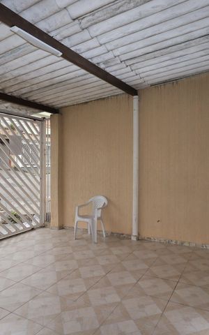 Casa à venda com 100m², 2 quartos e 1 vagaGaragem