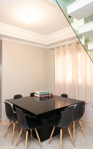 Casa à venda com 150m², 3 quartos e 3 vagas Casa à venda com 150m², 3 quartos e 3 vagasSala de Jantar