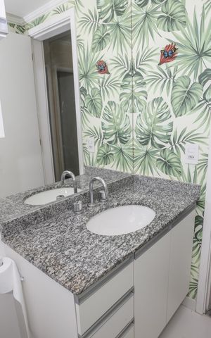 Apartamento à venda com 76m², 2 quartos e 2 vagas Apartamento à venda com 76m², 2 quartos e 2 vagasBanheiro Social