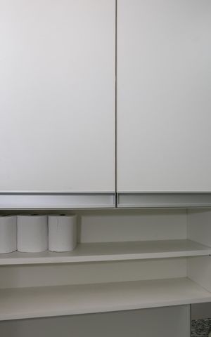 Apartamento à venda com 76m², 2 quartos e 2 vagas Apartamento à venda com 76m², 2 quartos e 2 vagasBanheiro Social