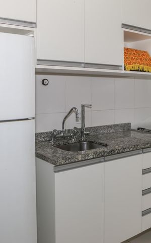 Apartamento à venda com 76m², 2 quartos e 2 vagas Apartamento à venda com 76m², 2 quartos e 2 vagasCozinha
