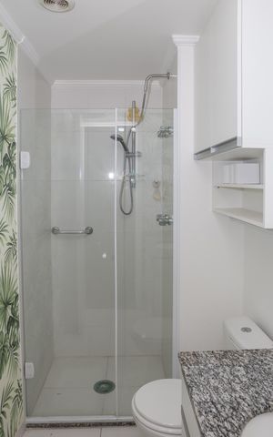 Apartamento à venda com 76m², 2 quartos e 2 vagas Apartamento à venda com 76m², 2 quartos e 2 vagasBanheiro Social