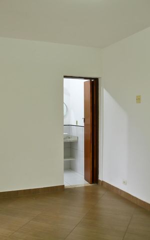 Casa à venda com 210m², 3 quartos e 2 vagasSuíte 2