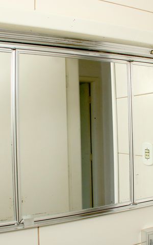 Casa para alugar com 320m², 2 quartos e 3 vagasBanheiro 2