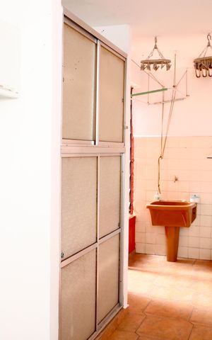 Casa para alugar com 320m², 2 quartos e 3 vagasÁrea de serviço