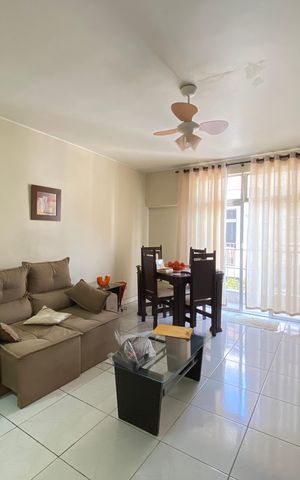 Apartamento à venda com 62m², 1 quarto e 1 vagaSala