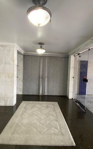 Apartamento à venda com 62m², 1 quarto e 1 vagaHall de entrada