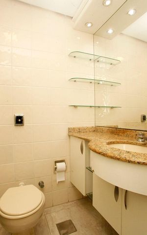 Apartamento à venda com 59m², 2 quartos e 1 vagaBanheiro Social