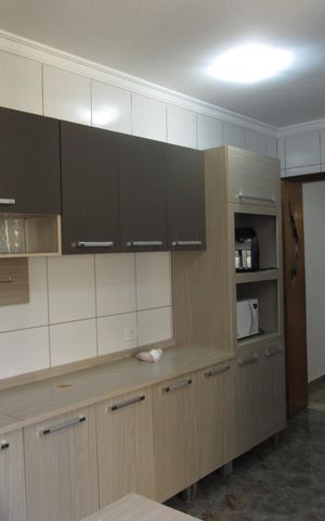 Casa à venda com 213m², 3 quartos e 1 vagaCozinha