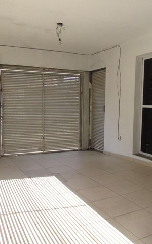 Casa à venda com 213m², 3 quartos e 1 vagaGaragem