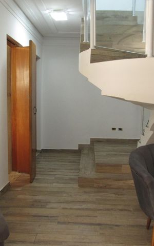 Casa à venda com 213m², 3 quartos e 1 vagaSala