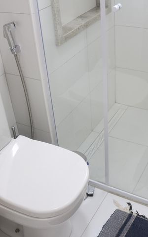 Apartamento à venda com 85m², 2 quartos e 3 vagasBanheiro da Suíte 1