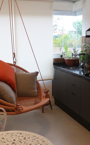Apartamento à venda com 85m², 2 quartos e 3 vagasVaranda da Sala