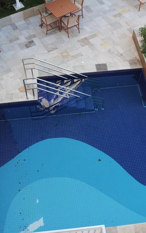 Apartamento à venda com 85m², 2 quartos e 3 vagasÁrea comum - Piscina