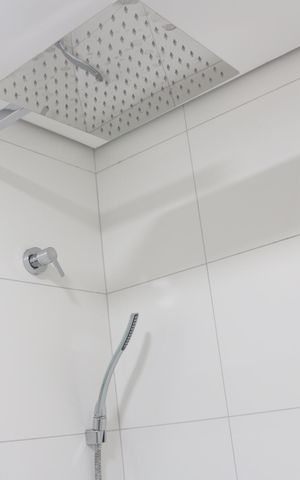 Apartamento à venda com 85m², 2 quartos e 3 vagasBanheiro da Suíte 2