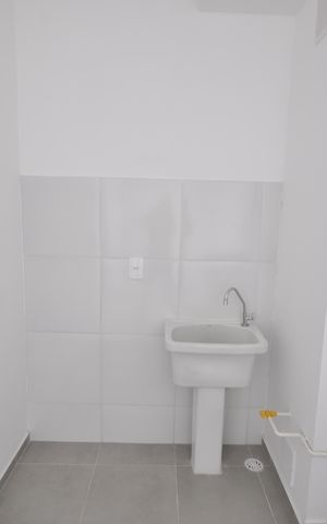 Apartamento à venda com 37m², 2 quartos e 1 vagaÁrea de Serviço