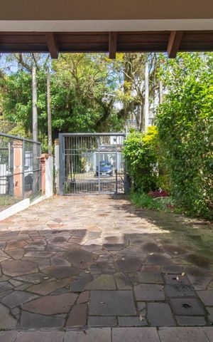 Casa à venda com 230m², 3 quartos e 4 vagasJardim