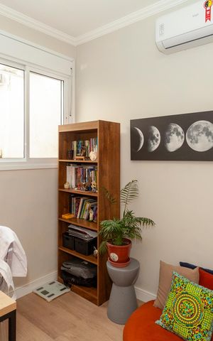 Casa à venda com 120m², 3 quartos e 2 vagasEscritório