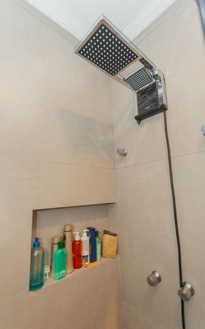 Casa à venda com 120m², 3 quartos e 2 vagasBanheiro da Suíte