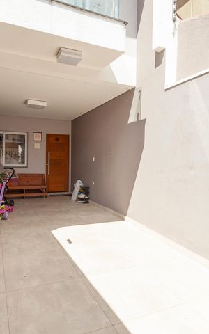Casa à venda com 120m², 3 quartos e 2 vagasGaragem