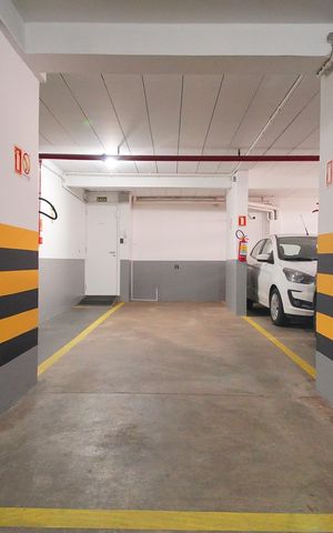 Apartamento à venda com 130m², 3 quartos e 2 vagasGaragem