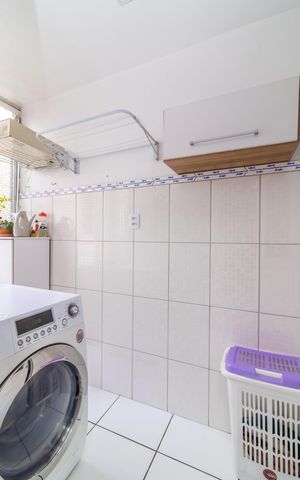 Apartamento à venda com 61m², 2 quartos e sem vaga Apartamento à venda com 61m², 2 quartos e sem vagaÁrea de Serviço