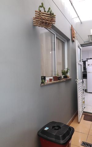 Apartamento à venda com 67m², 2 quartos e 1 vagaÁrea de Serviço