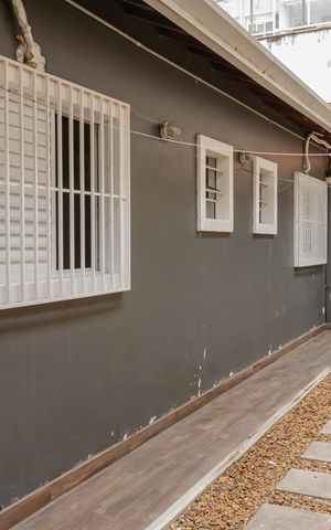 Casa à venda com 120m², 2 quartos e 2 vagas Casa à venda com 120m², 2 quartos e 2 vagasGaragem