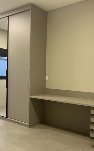 Casa de condomínio para alugar com 297m², 3 quartos e 2 vagas Casa de condomínio para alugar com 297m², 3 quartos e 2 vagasSuíte 2