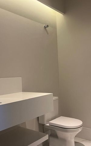 Casa de condomínio para alugar com 297m², 3 quartos e 2 vagas Casa de condomínio para alugar com 297m², 3 quartos e 2 vagasLavabo