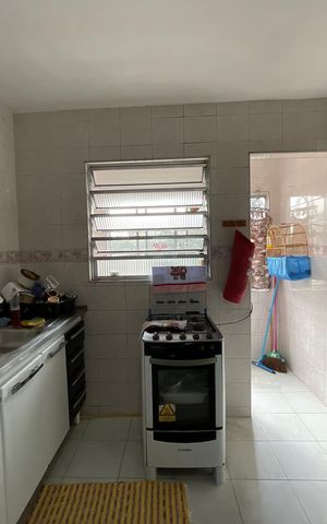 Casa à venda com 250m², 2 quartos e 3 vagas Casa à venda com 250m², 2 quartos e 3 vagasCozinha