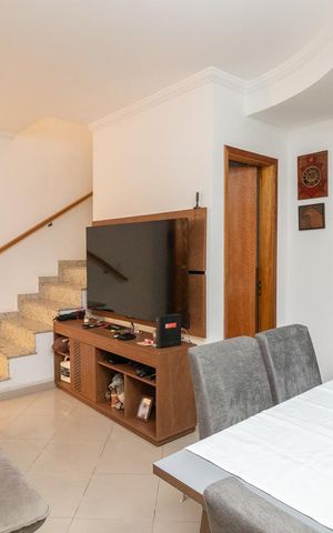 Casa de condomínio à venda com 53m², 3 quartos e 1 vagaSala