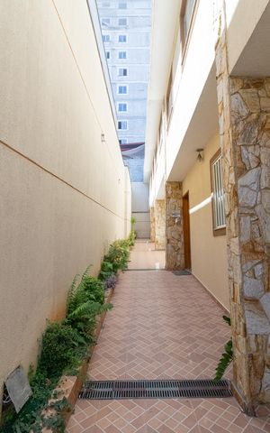 Casa de condomínio à venda com 53m², 3 quartos e 1 vagaÁrea comum