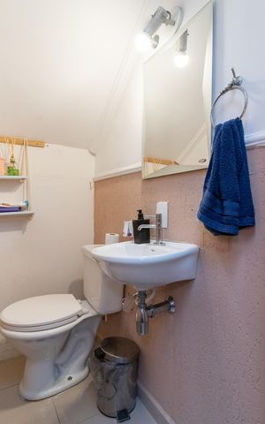 Casa de condomínio à venda com 53m², 3 quartos e 1 vagaLavabo
