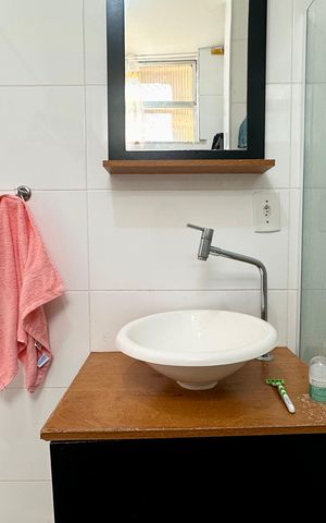 Apartamento à venda com 27m², 1 quarto e sem vaga Apartamento à venda com 27m², 1 quarto e sem vagaBanheiro Social