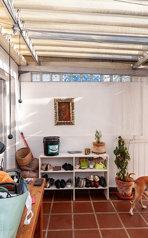 Casa à venda com 130m², 2 quartos e 1 vaga Casa à venda com 130m², 2 quartos e 1 vagaÁrea de Serviço