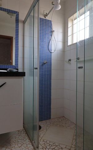 Casa para alugar com 450m², 4 quartos e 4 vagasBanheiro da Suíte 2