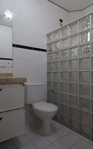 Casa para alugar com 450m², 4 quartos e 4 vagasBanheiro da Suíte