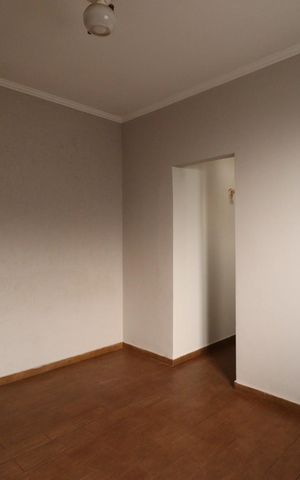 Casa para alugar com 450m², 4 quartos e 4 vagasSuíte