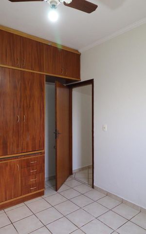 Casa para alugar com 450m², 4 quartos e 4 vagasQuarto 2